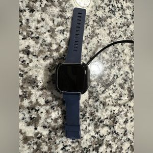 Fitbit Versa 2